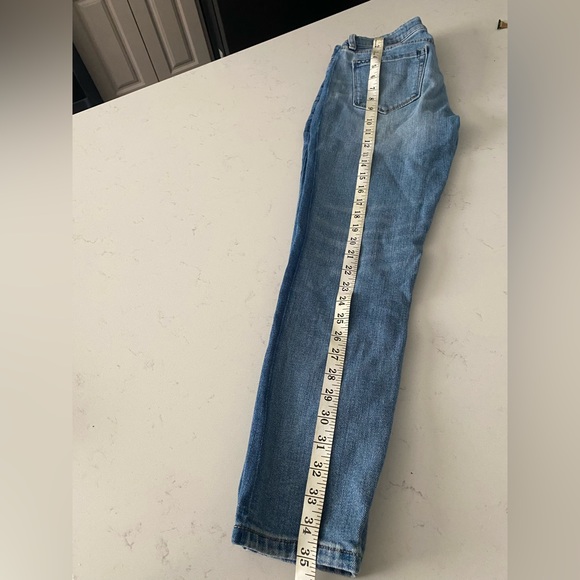 Blank NYC Two Tone Light Blue Wash Crop Mid-rise Jeans. Sz. 27 - Picture 11 of 13